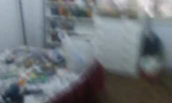 Imagem 2: Alugo um quarto Quarto com aluguel por R$750 /mês