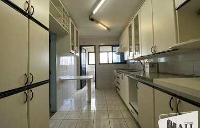 Imagem 4: Apartamento no Edifício Skorpios com 3 quartos, 2 vagas e 95m²