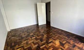 Imagem 4: BENTOALVES aluga apto amplo, c/ 03 dorm., próximo à Marisa, no Centro - Caxias do Sul - RS