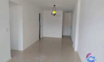 Imagem 5: Apartamento com 2 suítes e vista para lagoa e mar para alugar, 78 m² por R$ 4.160/mês - Pi