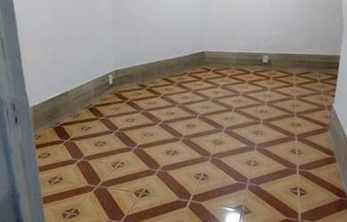 Imagem 2: Alugo no coração do bairro tristeza AP de um quarto de mais peças