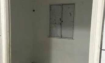 Imagem 2: Casa em Pirajá Casa com 1 dormitório