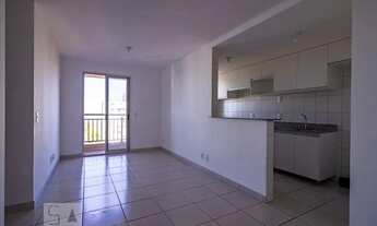 Imagem 2: Apartamento para Aluguel - Samambaia, 3 Quartos, 70 m2