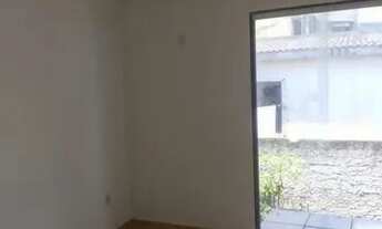 Imagem 2: AÉQUITAS ALUGA VALQUEIRE CASA TIPO APARTAMENTO SALA VARANDA 2 QUARTOS