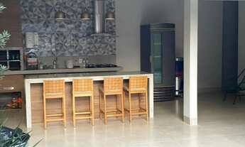 Imagem 3: Casa de alto padrão ao lado da faculdade Cambury