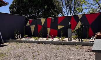 Imagem 3: Casas bem próximo da praia