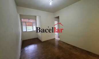 Imagem 2: Sala quarto com ótima dependência revertida para segundo quarto!!!