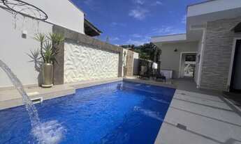 Imagem: Casa moderna com piscina em Schroeder