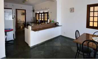 Imagem 4: Casa com piscina em localização priveligiada para temporada em Peruíbe