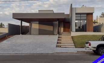 Imagem: Linda Casa Térrea Alto Padrão