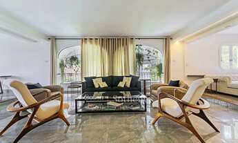 Imagem: Apartamento com varanda ampla em edifício