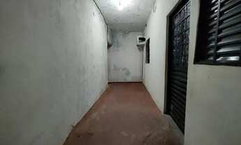 Imagem 4: IMÓVEL AVALIADO EM R$ 390 MIL - A VENDA POR R$ 160.100,00 - COM 2 CASAS E 6 APARTAMENTOS