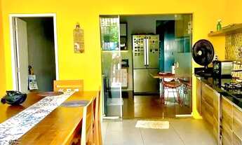 Imagem 2: Casa Mobiliada à venda 3 Quartos e 180m² na 14 de Abril, 2 vagas, 2 Pavimentos!