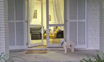 Imagem 6: Sítio com 2,400 m2 em região próximo do centro da Lomba Grande