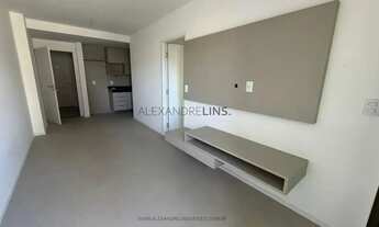 Imagem 6: EDIFÍCIO FÁBIO ARAÚJO. Quarto sala novo com armários e SPLIT