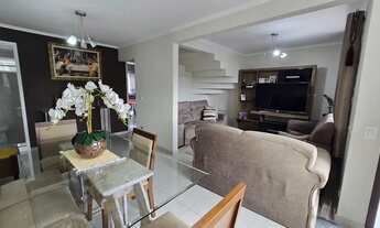 Imagem 2: Execelente sobrado para venda com 180 M² com 3 quartos em Santa Cândida - Curitiba - PR