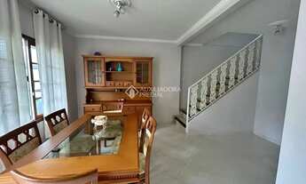 Imagem 2: Excelente casa no bairro Carianos