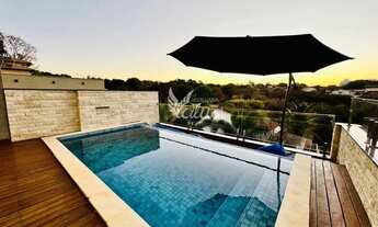 Imagem 2: Triplex com 211 m², 3 suítes plenas, área gourmet, piscina e porcelanato no Jardim Vitória