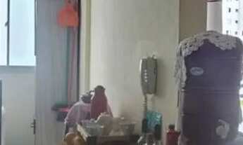 Imagem 2: Apartamento para Venda em Carapicuíba, Vila Mercês, 2 dormitórios, 1 banheiro, 1 vaga