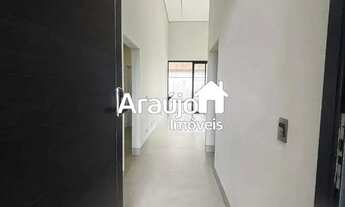 Imagem 3: Residência Térrea na 505 Sul 3 Suítes com Piscina e Área Gourmet