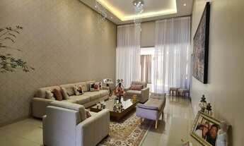 Imagem 3: Casa à venda 3 Quartos, 3 Suites, 4 Vagas, 568M², Condomínio do Lago, Goiânia - GO