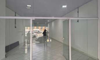 Imagem 3: Loja 220 metros quadrados vão livre banheiros - São Paulo