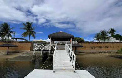 Imagem 6: Rio Vermelho, Mosqueiro, com píer e marina para o rio [127