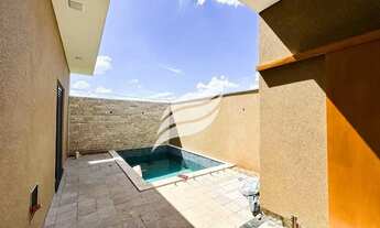Imagem 2: Casa com 03 suítes e piscina à venda no condomínio Vila Madalena 2