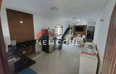 Imagem 2: Sobrado em Rua Benedita Maria Barbosa Souza - Vila Pilar - Arujá/SP