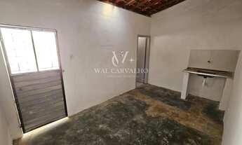 Imagem 2: Casa para Venda em Maceió, Bebedouro, 2 dormitórios, 1 banheiro