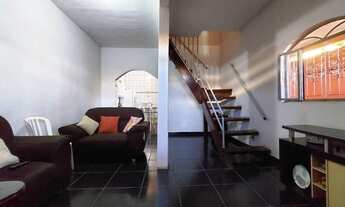 Imagem 3: Sobrado com 3 dormitórios à venda, 210 m² por R$ 198.000,00 - Canadá - Contagem/MG