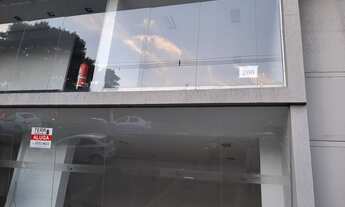 Imagem: CASA - C0MERCIAL - COM ÁREA DE TERRENO