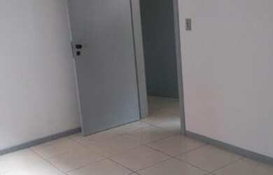 Imagem 3: Apartamento 01 dormitório, piso cerâmico, 01 vaga de estacionamento, cozinha e área de ser