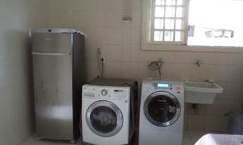 Imagem 2: Vilas do atlantico = espetacular casa em frente a praia