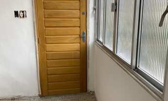 Imagem 2: Apartamento com 3 Quartos, 75 m2 em Inhaúma, precisando de reformas de acabamento!