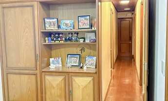 Imagem 5: Excelente apartamento 4 quartos em Icaraí na primeira quadra da praia com 183 m2