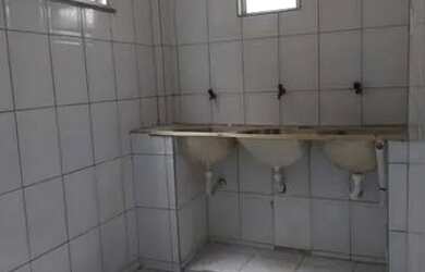 Imagem 7: Excelente casa em Narandiba, rua principal, frente a Ladeira do Cabula VI, 3 qu