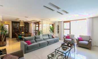 Imagem 1: Casa para Aluguel - Grajaú, 4 Quartos, 320 m2