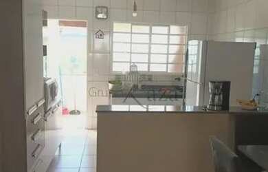 Imagem 6: Casa no Parque dos Príncipes em Jacareí 03 Dormitórios com 140 metros