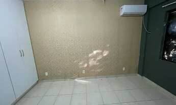 Imagem 6: Casa de condomínio térrea para venda tem 500 metros quadrados com 4 quartos