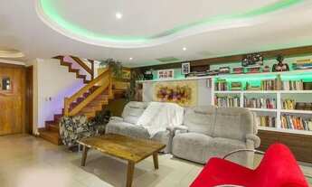 Imagem 4: Sobrado para Venda - 656m², 5 dormitórios, sendo 4 suites, 2 vagas - Cristo Redentor