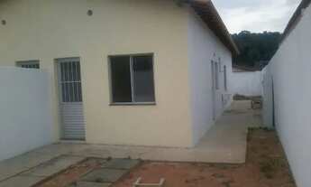 Imagem 5: Casa popular em Esmeraldas