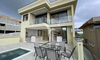 Imagem 2: SANTANA DE PARNAIBA - Casa Padrão - Alphaville