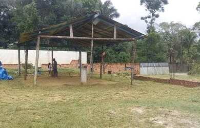 Imagem 2: Terreno no Tarumã na beira da pista