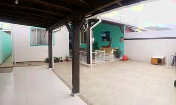 Imagem 2: Linda casa no rio vermelho