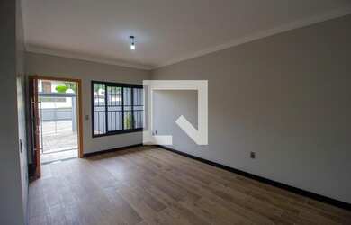 Imagem 3: Casa para Aluguel - Pinheiro, 3 Quartos, 112 m2