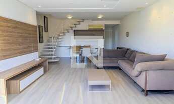 Imagem 6: Apartamento para Aluguel - Trindade, 3 Quartos, 250 m2