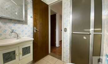 Imagem 7: Apto com 02 amplos dormitórios com armários, sal grande para 02 ambientes