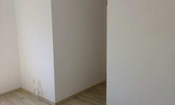 Imagem 4: Apartamento com 2 quartos, térreo, 1 vaga, piscina e portaria 24 horas