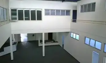 Imagem 2: Prédio Comercial para aluguel tem 1260 m² com 14 salas no Bairro Martins em Uberlândia - M